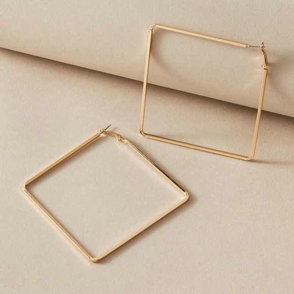 Square Hoop Earrings Golden Geometric - Picture 3 of 7